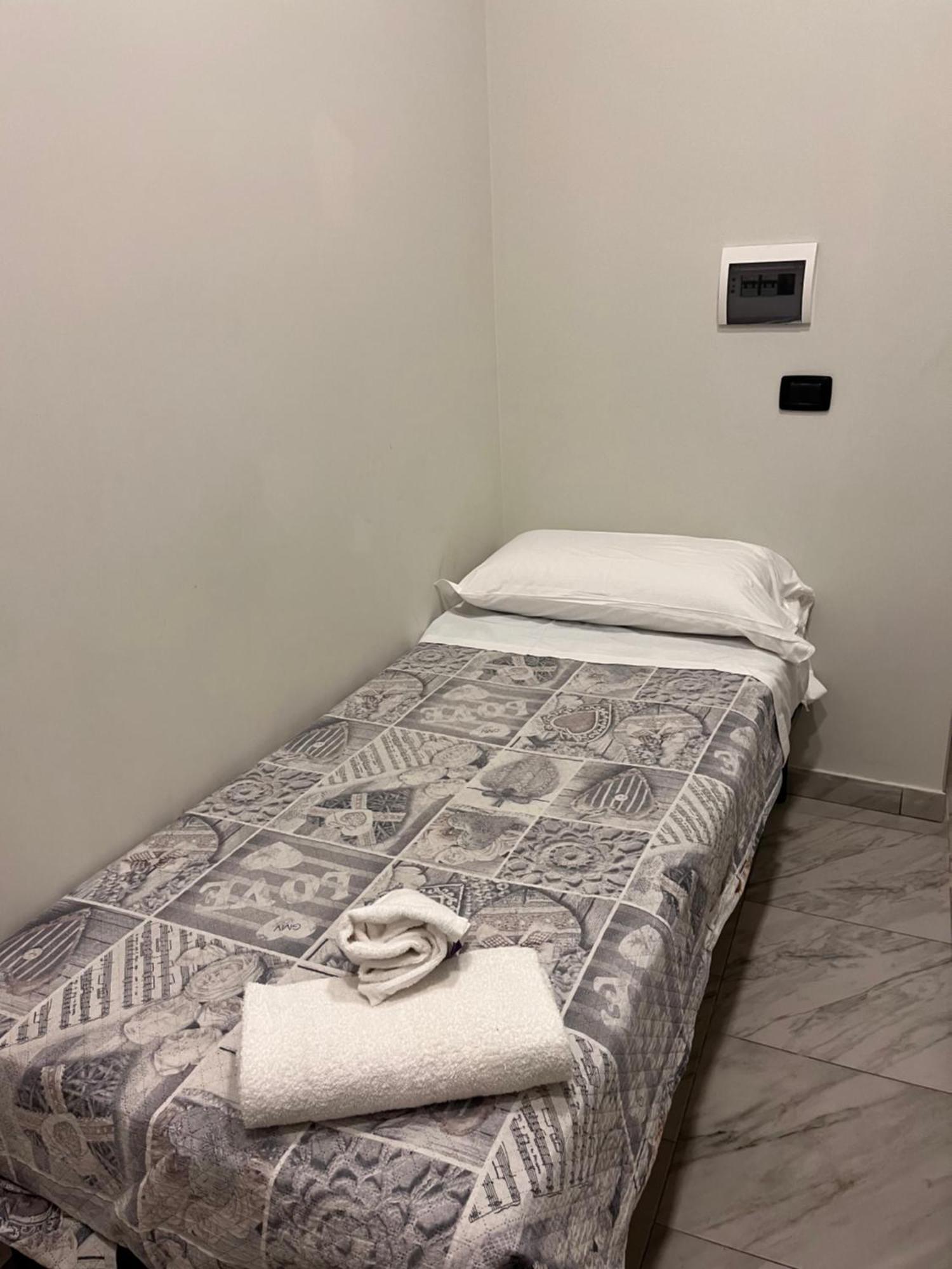 Oceania Hotels Napoli Экстерьер фото