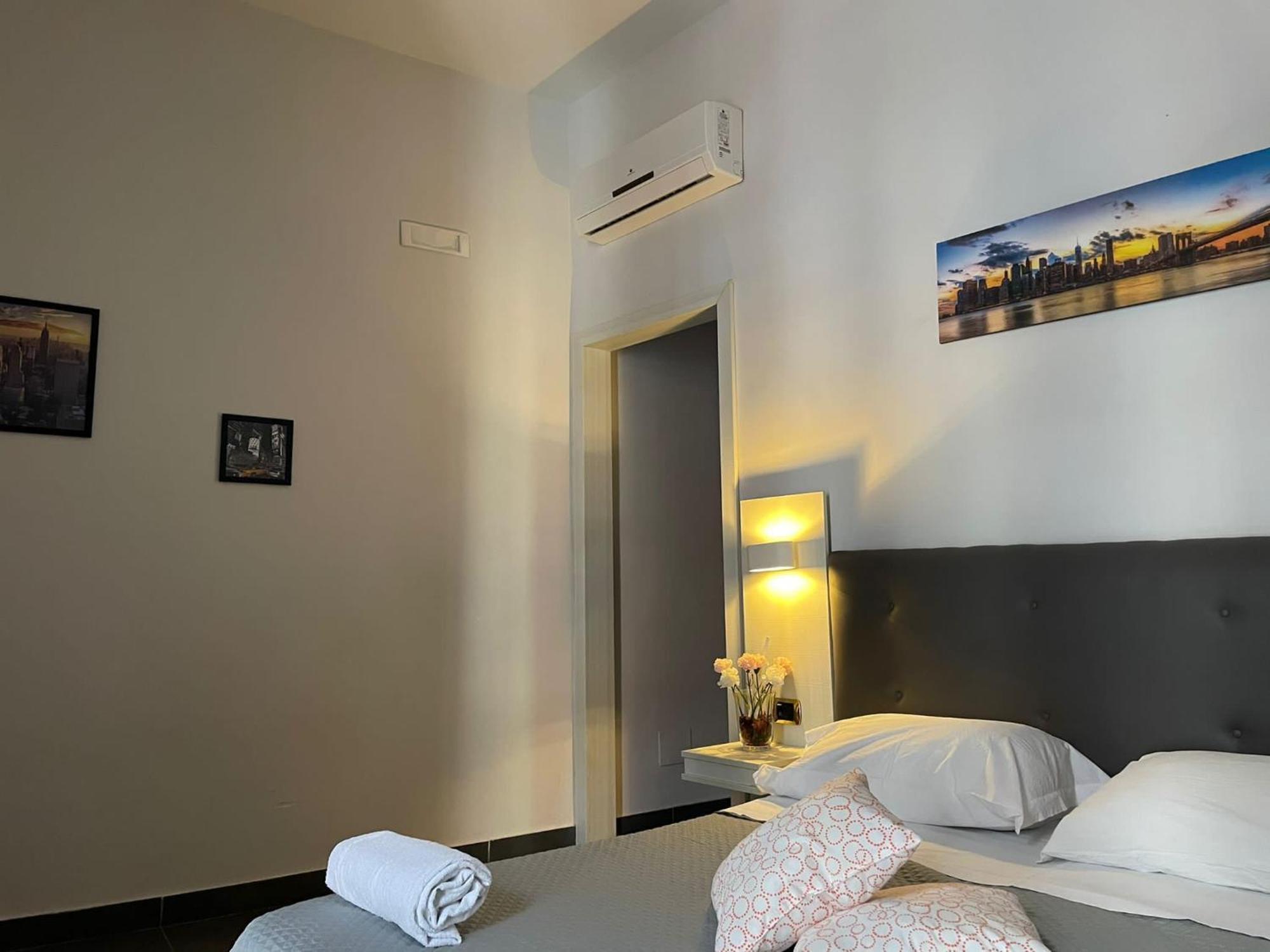 Oceania Hotels Napoli Экстерьер фото
