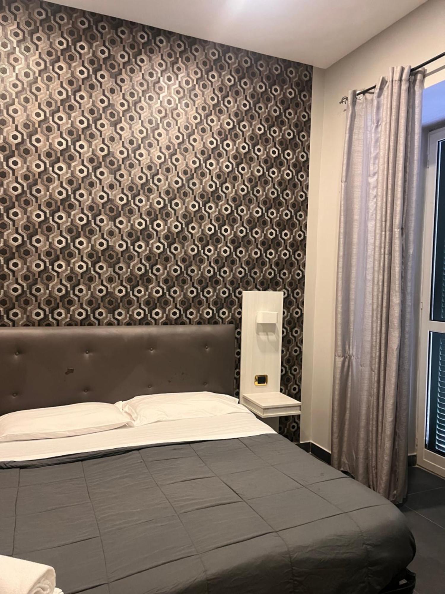 Oceania Hotels Napoli Экстерьер фото