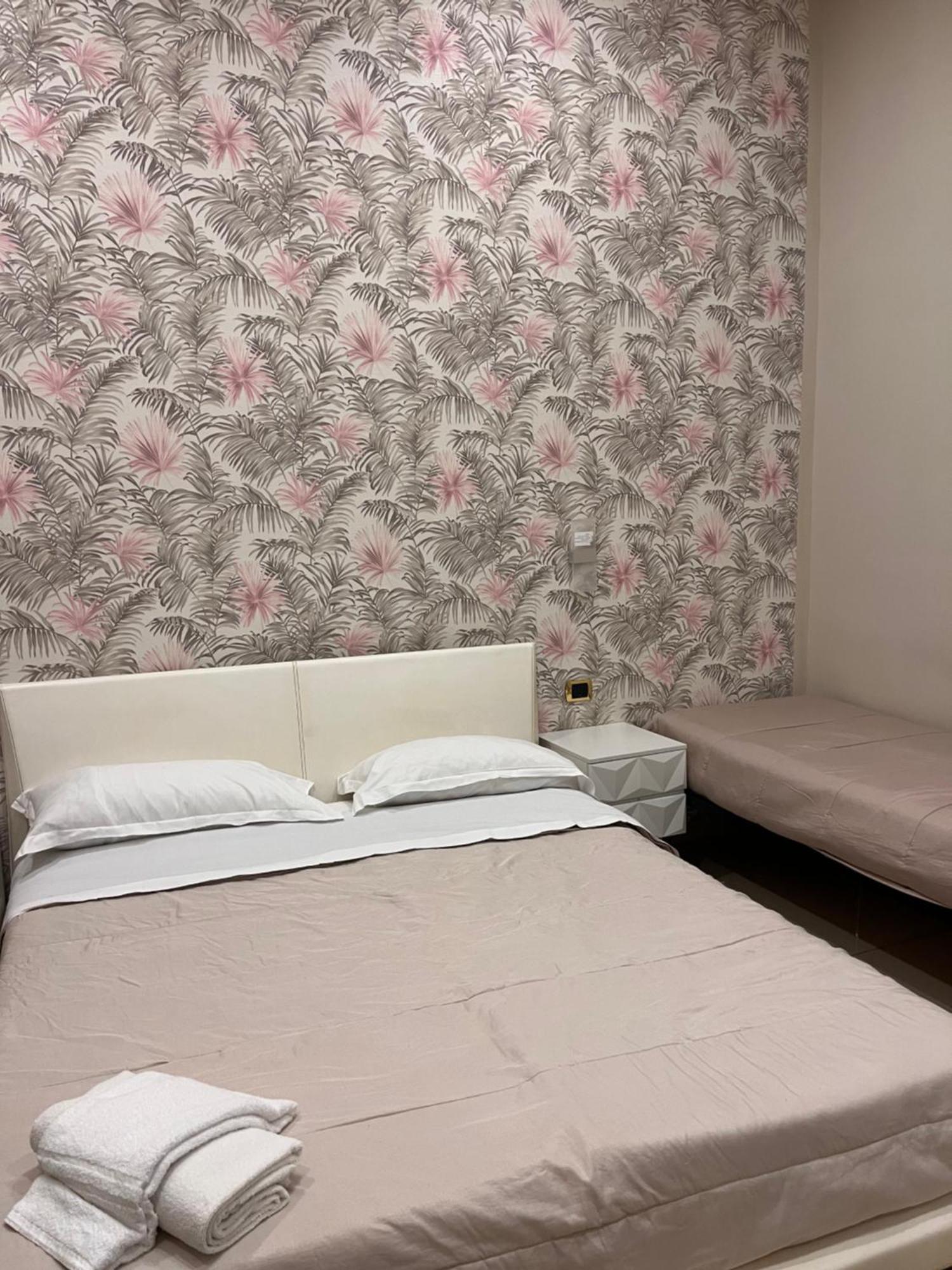 Oceania Hotels Napoli Экстерьер фото